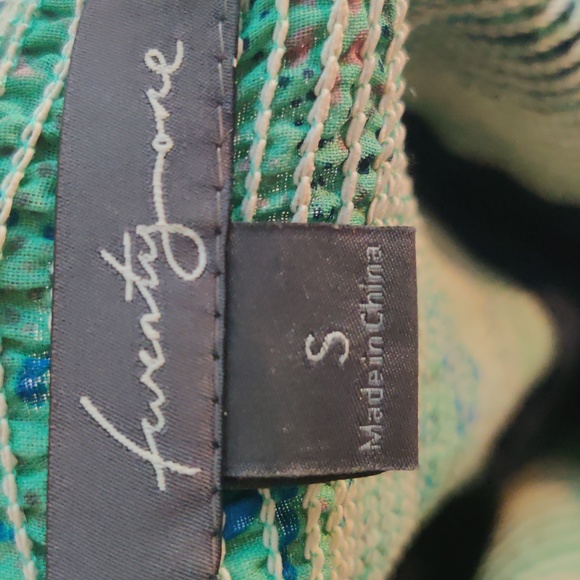 Ruffle fold waist knee length midi skirt/beach cover up in aqua green - Picture 3 of 3